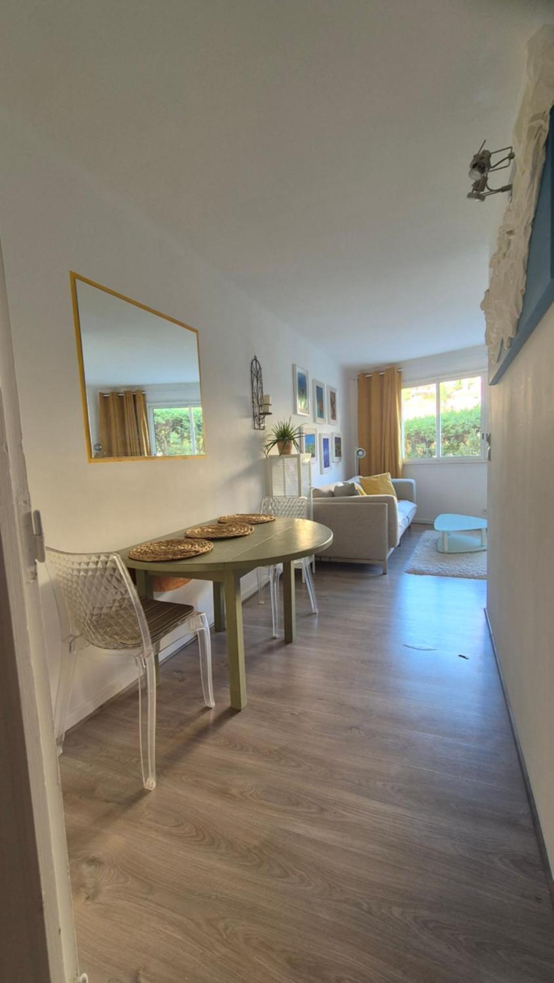 Rose Apartment Le Lavandou Ngoại thất bức ảnh